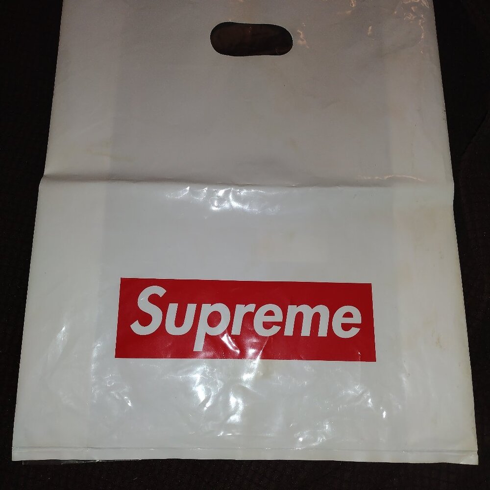 SUPREME SHOPPING BAGS